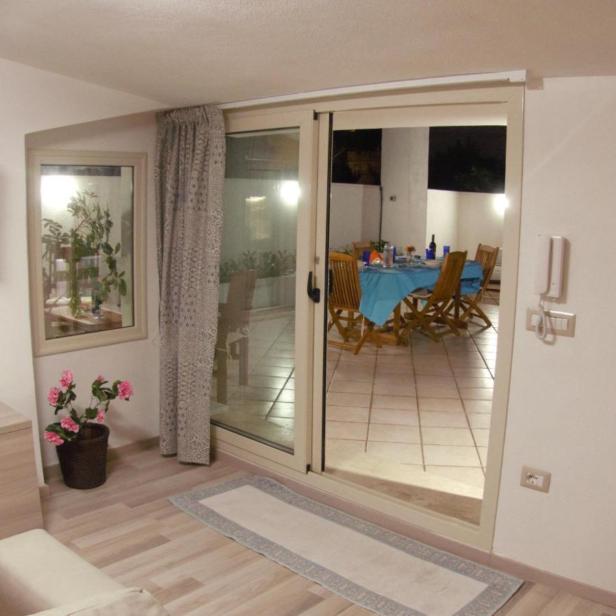 Near The Port Apartment Cala Gonone Exterior foto