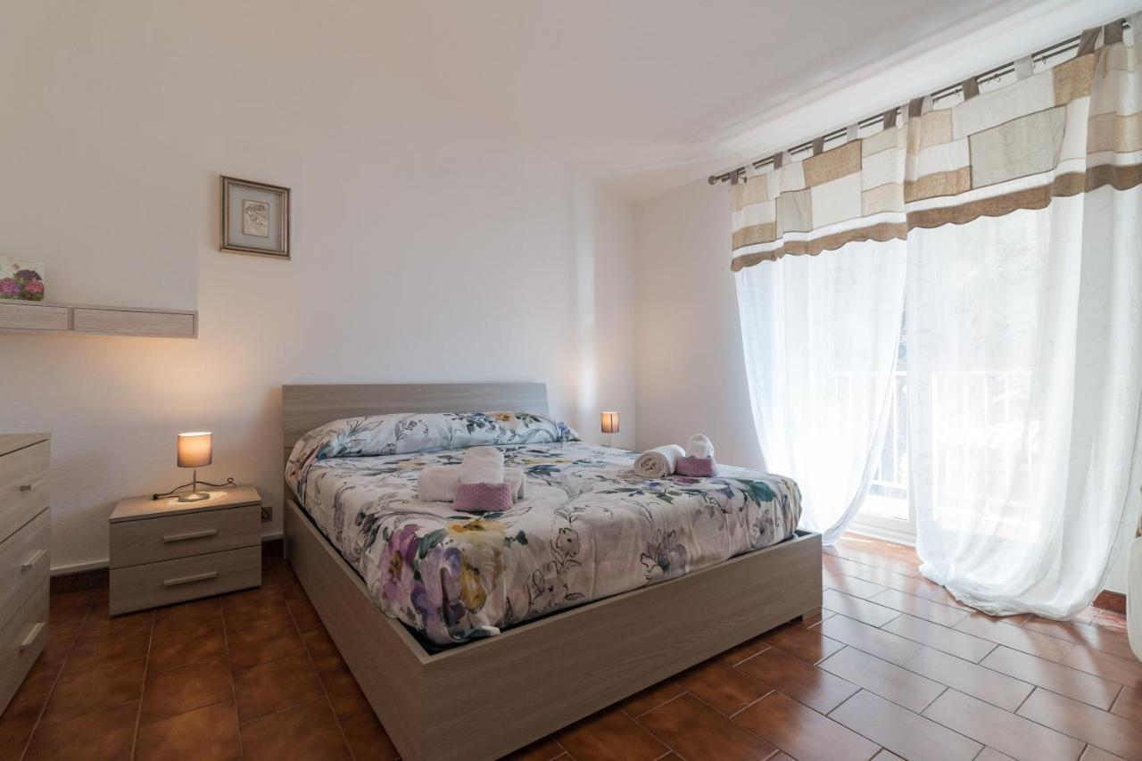 Near The Port Apartment Cala Gonone Exterior foto